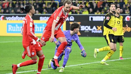 Fu&szlig;ball-Bundesliga: Dank Kane: Bayern enteilt Dortmund durch Prestigesieg