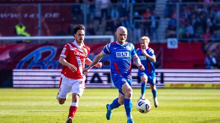 3. Fu&szlig;ball-Liga: Friedliches 0:0 bei Cottbus gegen Rostock, Aue am Abgrund