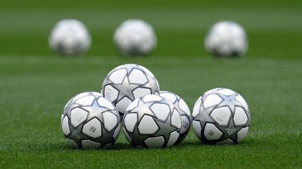 Kollaps bei Spiel: Oxford United trauert um 15-j&auml;hrige Fu&szlig;ballerin