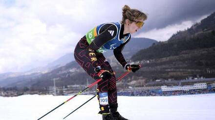 &Auml;rztin, Athletin und nun TV-Star?: Wie Marchand drei Sportarten meistert