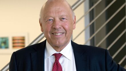 Molkereiunternehmer: Theo M&uuml;ller: CDU k&ouml;nnte auch mit AfD regieren