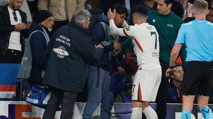 Fu&szlig;ball-Champions-League: Nach Schubser gegen Balljungen: Keine Sperre f&uuml;r Neto