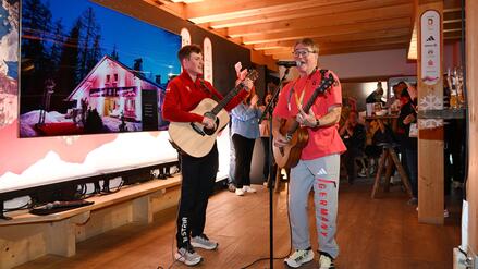 Hartmut Stinus&rsquo; letzter Auftritt: Deutscher Mannschaftsarzt mit Showtalent