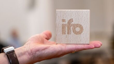 Konjunktur: Ifo: Iran-Krieg trifft 90 Prozent der deutschen Industrie