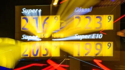 Pendlerpauschale, Mobilit&auml;tspr&auml;mie, &Uuml;bergewinnsteuer: Diese Entlastungen pr&uuml;fen Union und SPD