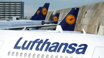 &bdquo;Wir wollen fr&uuml;h vorbereitet sein&ldquo;: Lufthansa pr&uuml;ft wegen Iran-Krieg Stillstand f&uuml;r Dutzende Jets