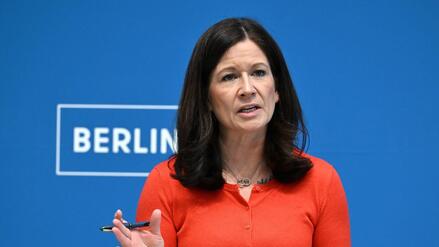 Neue &Auml;nderung des Berliner Schulgesetzes: G&uuml;nther-W&uuml;nsch will Vergleichstests von Klasse 1 bis 10 einf&uuml;hren