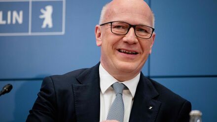 International: Wegner f&uuml;r Kooperation mit tschechischen R&uuml;stungsfirmen