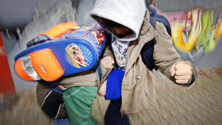 Beleidigungen, &Uuml;bergriffe, Respektverlust: Lehrerverband warnt vor wachsender Gewalt an Schulen