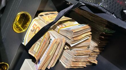 Wirtschaftskriminalit&auml;t: Zoll geht gegen Schwarzarbeit vor - Sechs M&auml;nner verhaftet