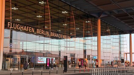 Streik kostet den BER eine halbe Million Euro: Lufthansa und Eurowings streichen in Berlin bis Freitag rund 270 Fl&uuml;ge