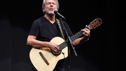 Award-Flut: Doppelt so viele Goldene Schallplatten f&uuml;r Reinhard Mey