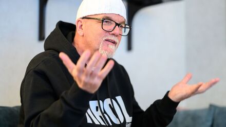 &bdquo;&Ouml;ha&ldquo;: Neues Album: DJ &Ouml;tzis Helden sind Elvis, Winnetou und Jesus