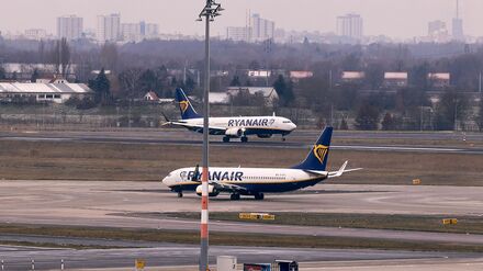 Streit um Geb&uuml;hren: Ryanair k&uuml;ndigt harte Einschnitte am BER an