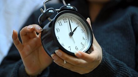 Schlafen: Eine kurze Geschichte des Aufwachens: &bdquo;In den Tag&ldquo;