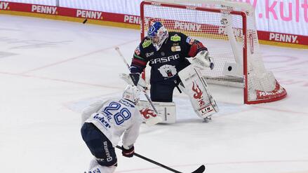 Adler crashen Meisterparty der Eisb&auml;ren: Eine dramatische Wendung im DEL-Finale zwischen Berlin und Mannheim