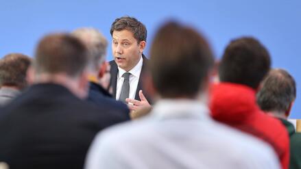 Klingbeils Erz&auml;hlung vom konsolidierten Haushalt: Das soll gutes politisches Handwerk sein?