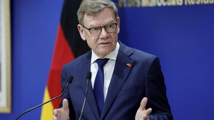 Wadephul gibt sich gelassen: Bundesregierung rechnet mit weniger US-Milit&auml;rpr&auml;senz in Deutschland