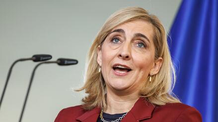 Streit um GKV-Reform: Gesundheitsministerin Warken verteidigt Sparpaket &ndash; SPD-Fraktion will nacharbeiten