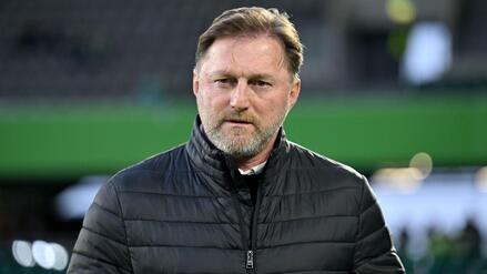 &bdquo;Ich dachte: Warum sollte ich an einem Virus sterben?&ldquo;: Fu&szlig;ball-Trainer Ralph Hasenh&uuml;ttl lag mit Hantavirus auf der Intensivstation