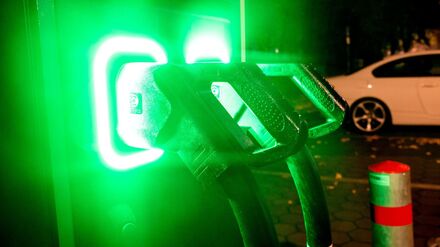 Elektromobilit&auml;t: Bundesrat gibt gr&uuml;nes Licht f&uuml;r Beginn der E-Auto-Pr&auml;mie