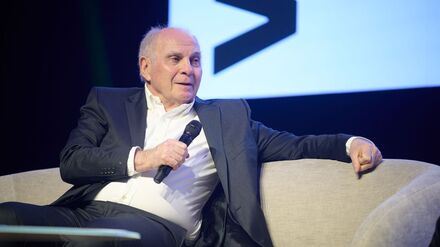 Nationalmannschaft vor WM: Hoene&szlig; kritisiert Nagelsmann: &bdquo;Glaubt, er gewinnt das Spiel&ldquo;