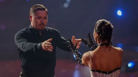 Fernsehen: Gustav Sch&auml;fer tanzt bei &bdquo;Let's Dance&ldquo; mit seiner Tochter