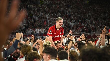 Fu&szlig;ball-Europa-League: Aufstieg in neue Sph&auml;ren: Freiburger Finalisten in Ekstase