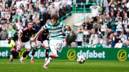 Schottischer Fu&szlig;ball: Celtic Glasgow doch noch schottischer Meister