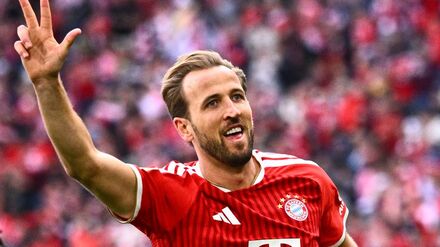 Fu&szlig;ball-Bundesliga: 36 Tore: Sch&uuml;tzenk&ouml;nig Kane sorgt mit Hattrick f&uuml;r Novum