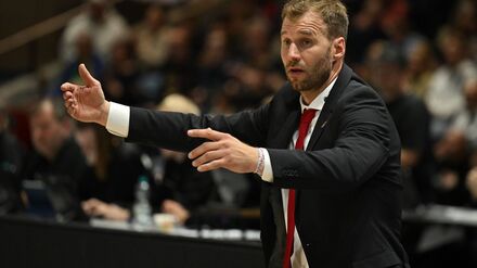 Playoff-Start: Basketball-Pokalsieger Bamberg wendet Fehlstart ab