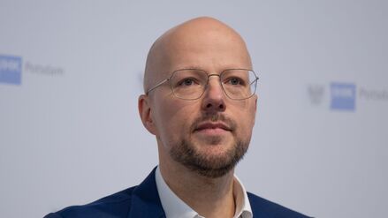 &bdquo;Talentsbridge&ldquo; in Namibia: Berliner IHK bildet nun Fachkr&auml;fte in Windhuk aus