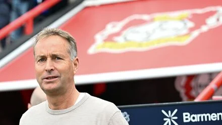 Fu&szlig;ball-Bundesliga: Bayer-Sportchef Rolfes: Kein Bekenntnis zu Trainer Hjulmand